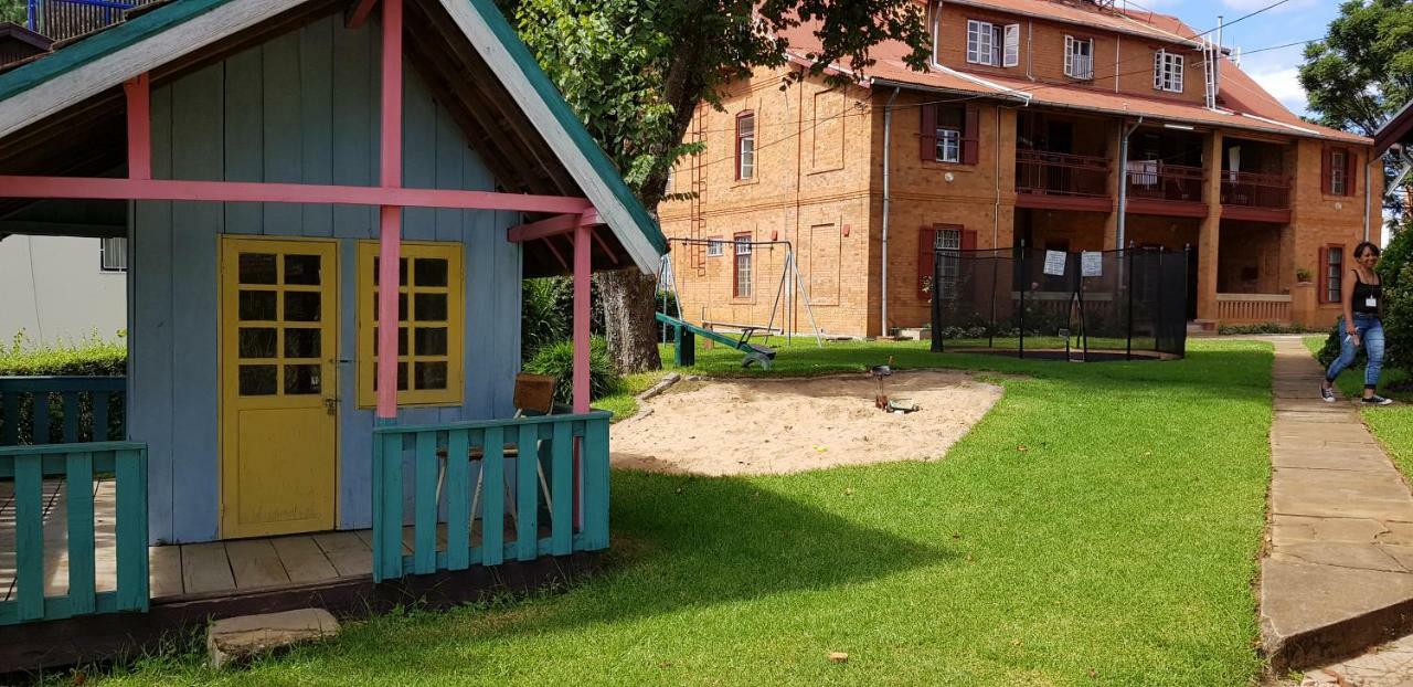 Hotel Lovasoa 4C Antsirabe Exteriér fotografie