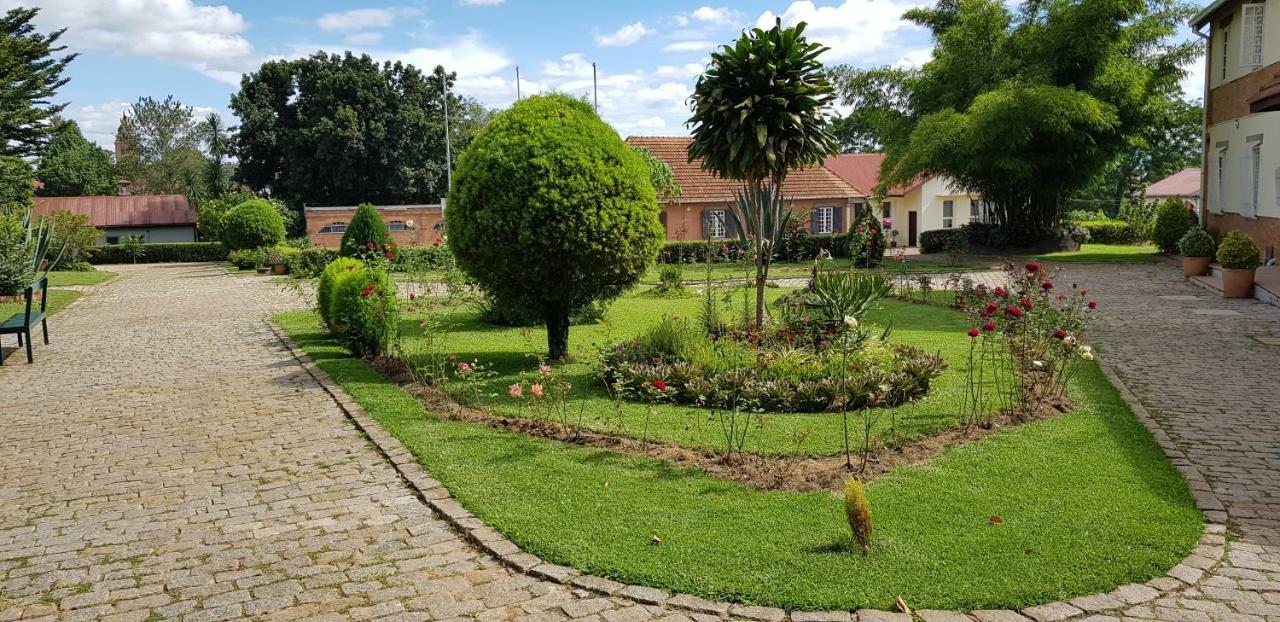 Hotel Lovasoa 4C Antsirabe Exteriér fotografie