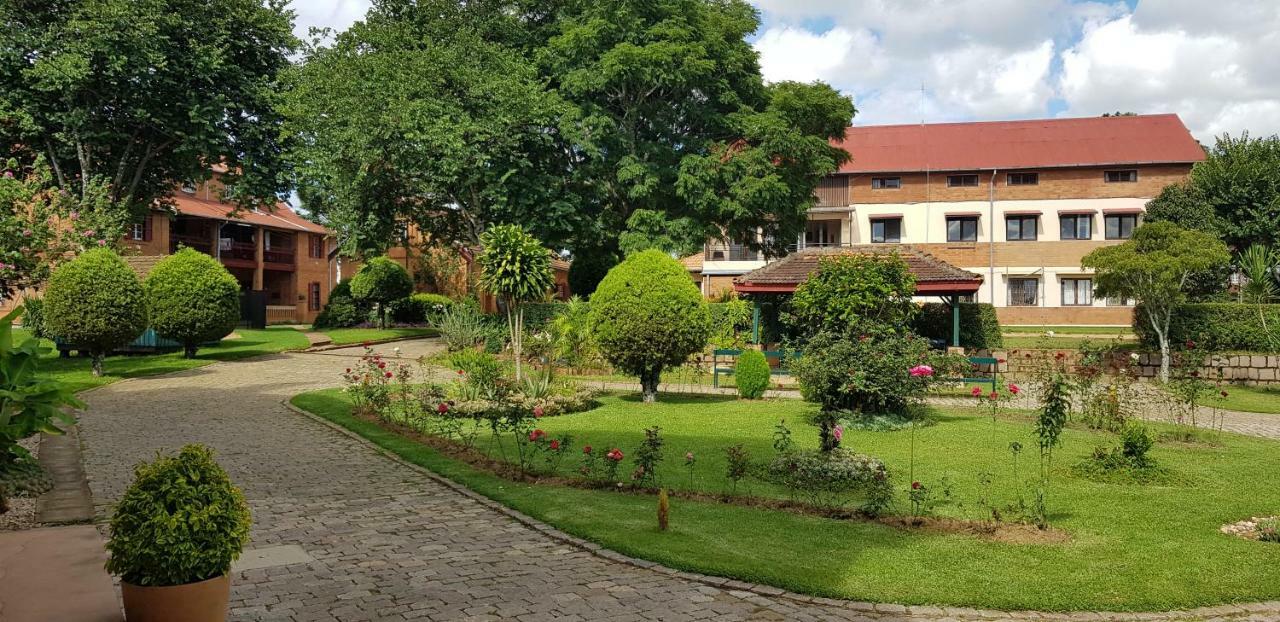 Hotel Lovasoa 4C Antsirabe Exteriér fotografie
