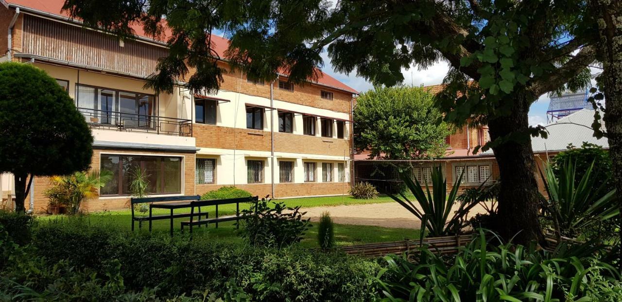 Hotel Lovasoa 4C Antsirabe Exteriér fotografie